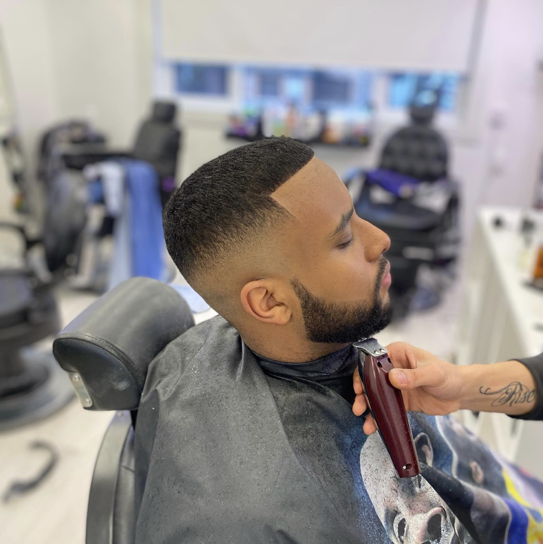 Mastering Diverse Haircuts: Embracing Every Texture At Your Barbershop ...